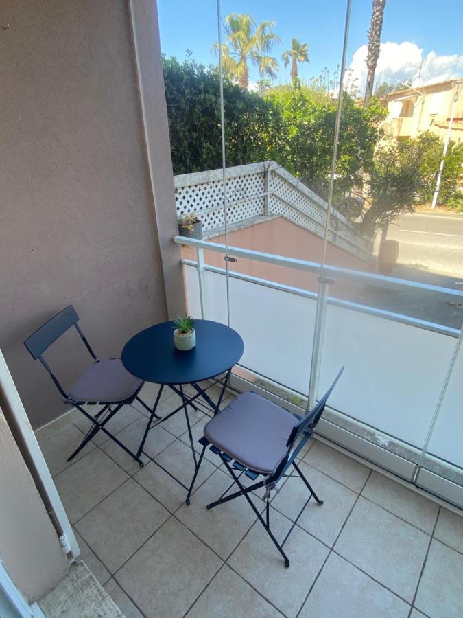 Studio Spacieux Avec Patio En Centre Ville Cavalaire-sur-Mer Exteriér fotografie