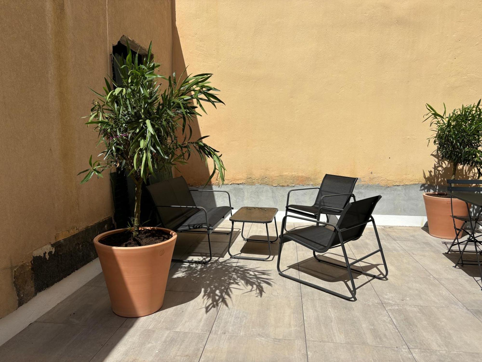 Studio Spacieux Avec Patio En Centre Ville Cavalaire-sur-Mer Exteriér fotografie