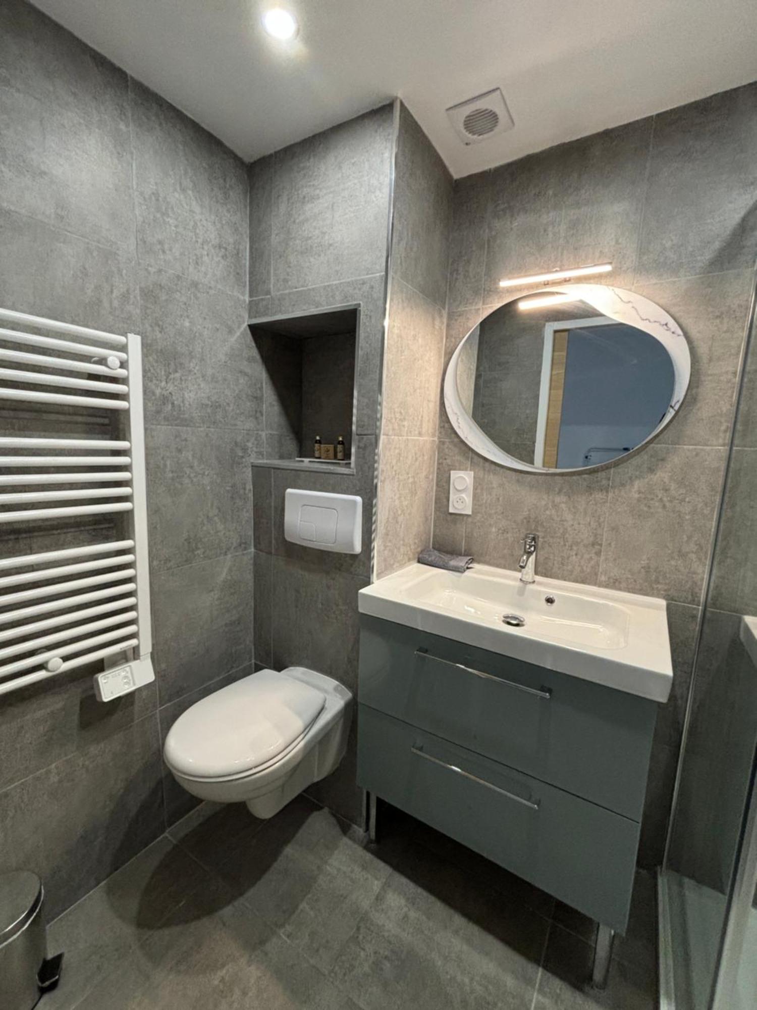 Studio Spacieux Avec Patio En Centre Ville Cavalaire-sur-Mer Exteriér fotografie