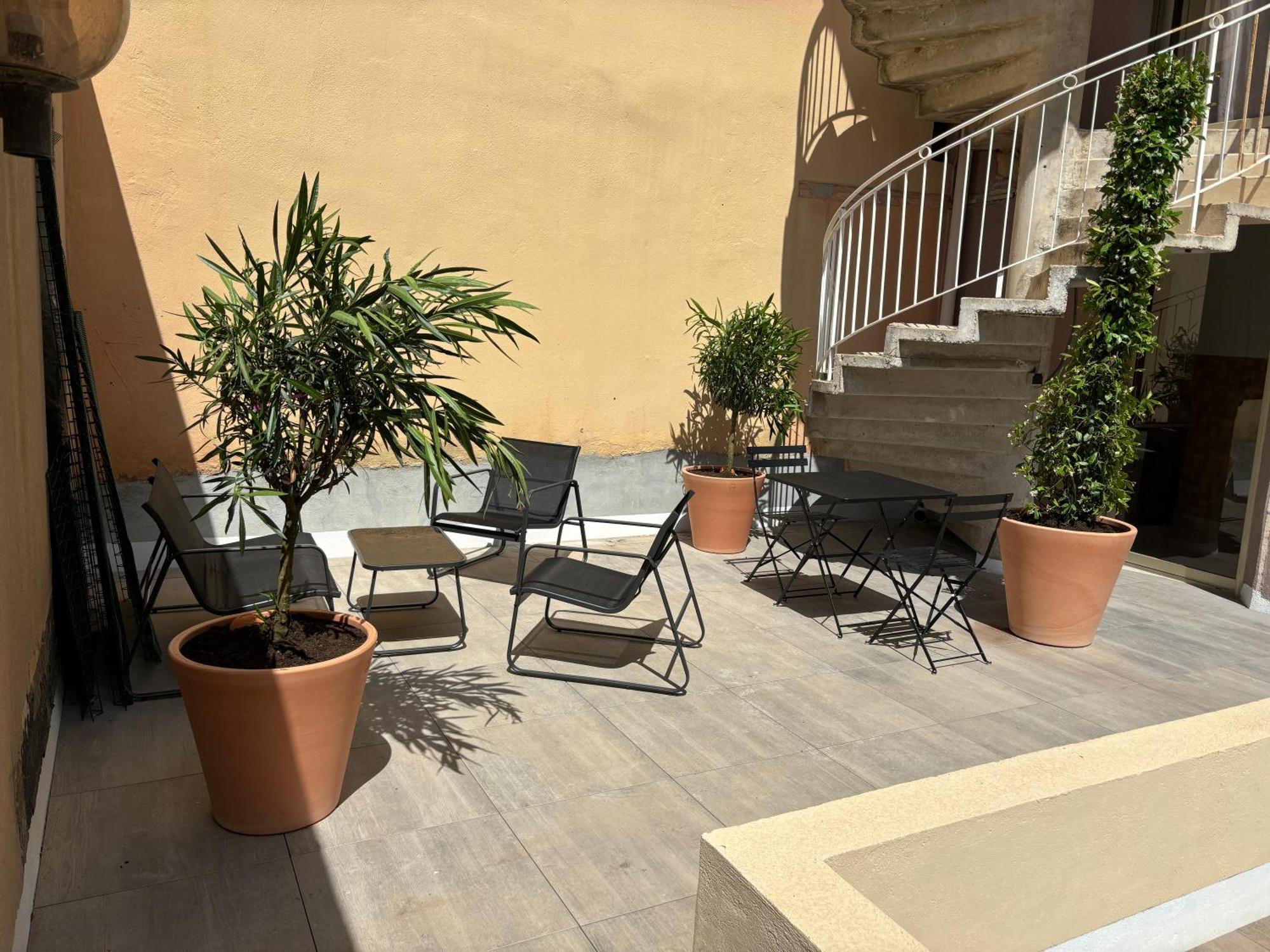 Studio Spacieux Avec Patio En Centre Ville Cavalaire-sur-Mer Exteriér fotografie